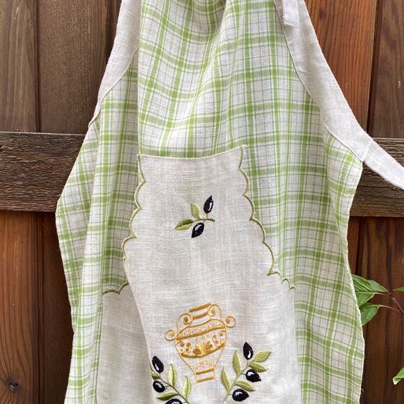 Santorini Embroidered Linen Apron – New - Picture 1 of 3